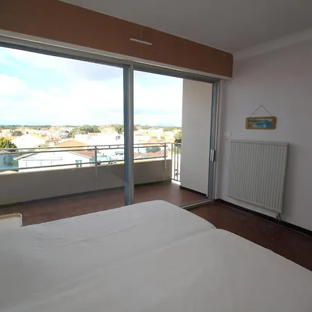 Apartment Deux Pieces Vue Et Parking